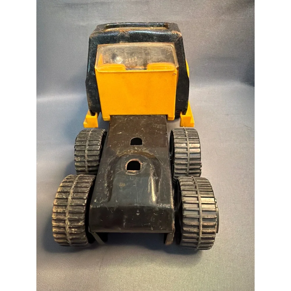Vintage Tonka Semi Truck Cab Yellow Black Stones Gravel Quarry Pressed Steel Toy